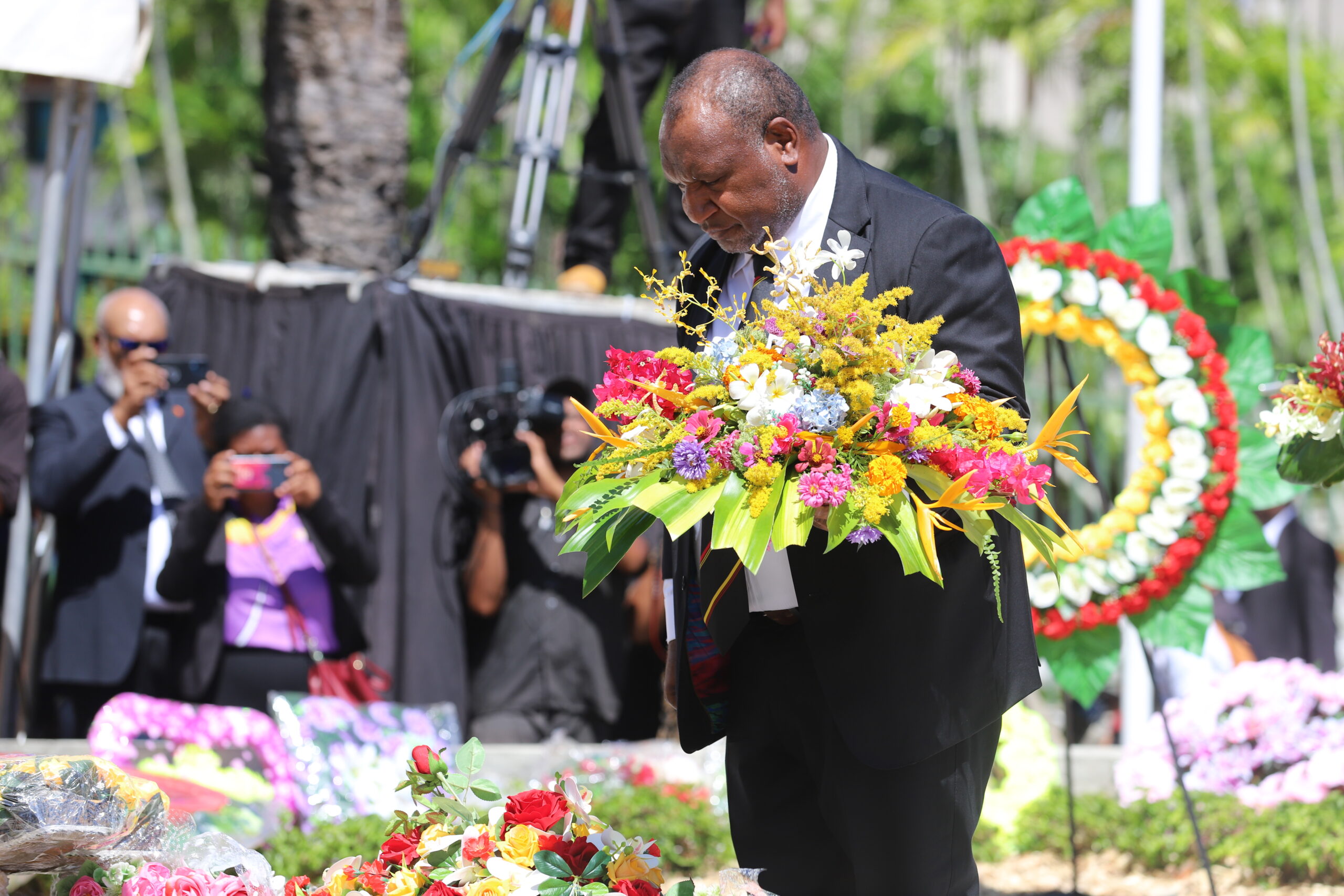 PM Marape extends condolences to family of late Sir Rabbie family during funeral service.