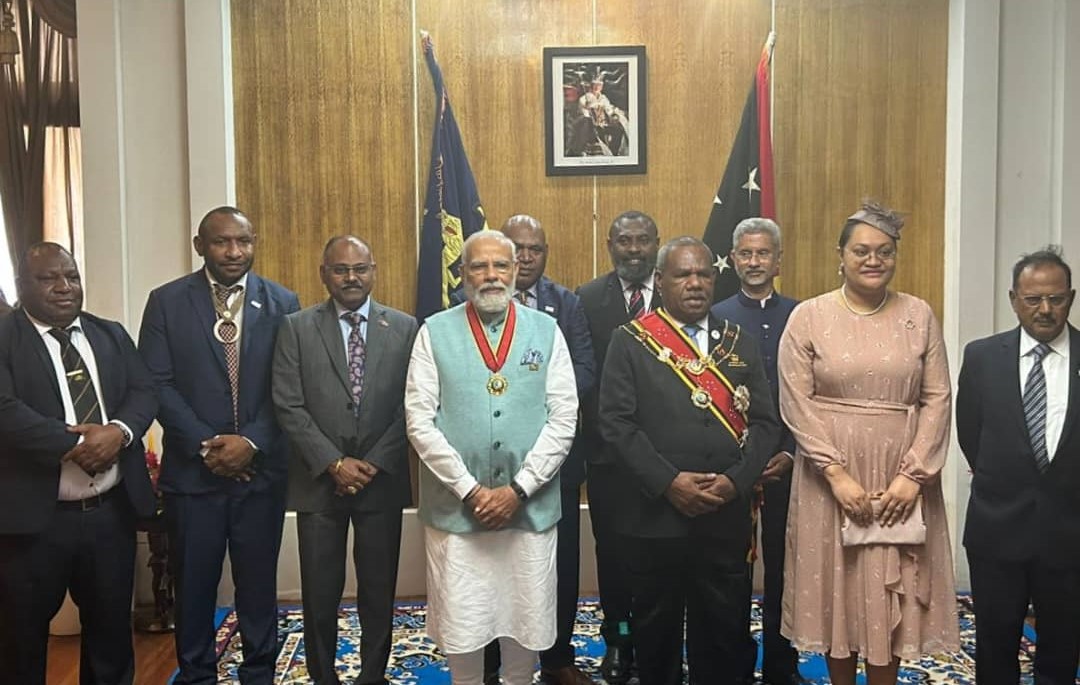 G-G Confers Logohu Award on Prime Minister Modi.